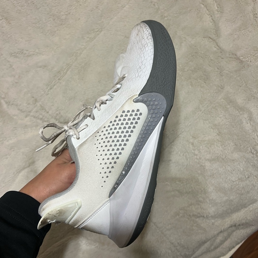 Nike Mamba Fury White Wolf Grey
